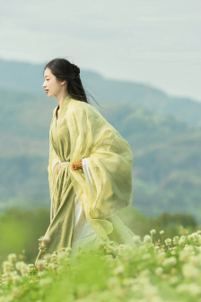 明星专题：萨拉·贝克